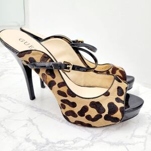 Guess Leopard Pattern High Heels Shoes Size: 9M
